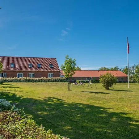 Konukevi Nordgarden 3*